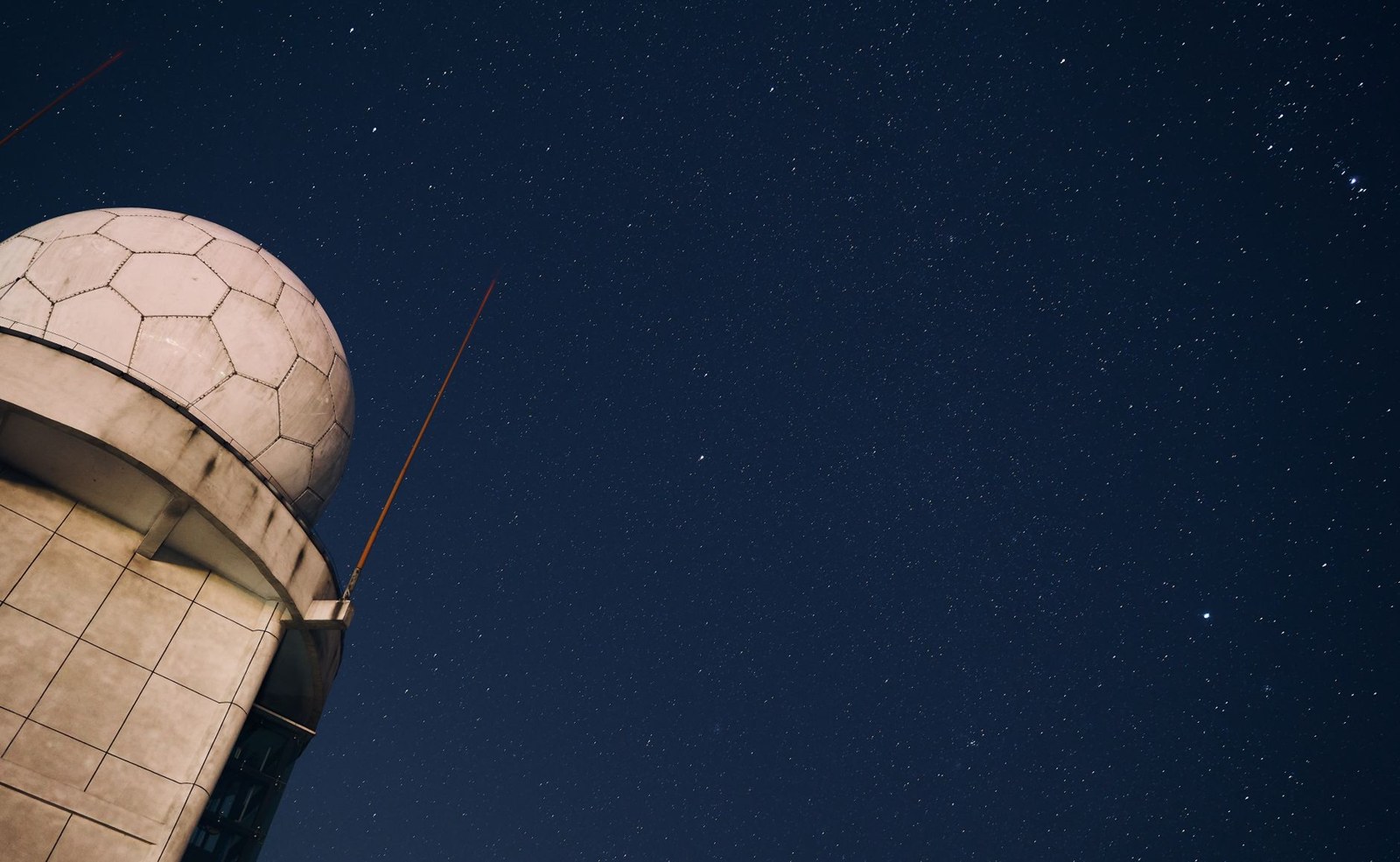 Güneş Gözlemi Tutkunları İçin Yeni Başlangıç: Sky-Watcher Heliostar 76mm H-alpha Teleskopu — Meedye editoryal görseli