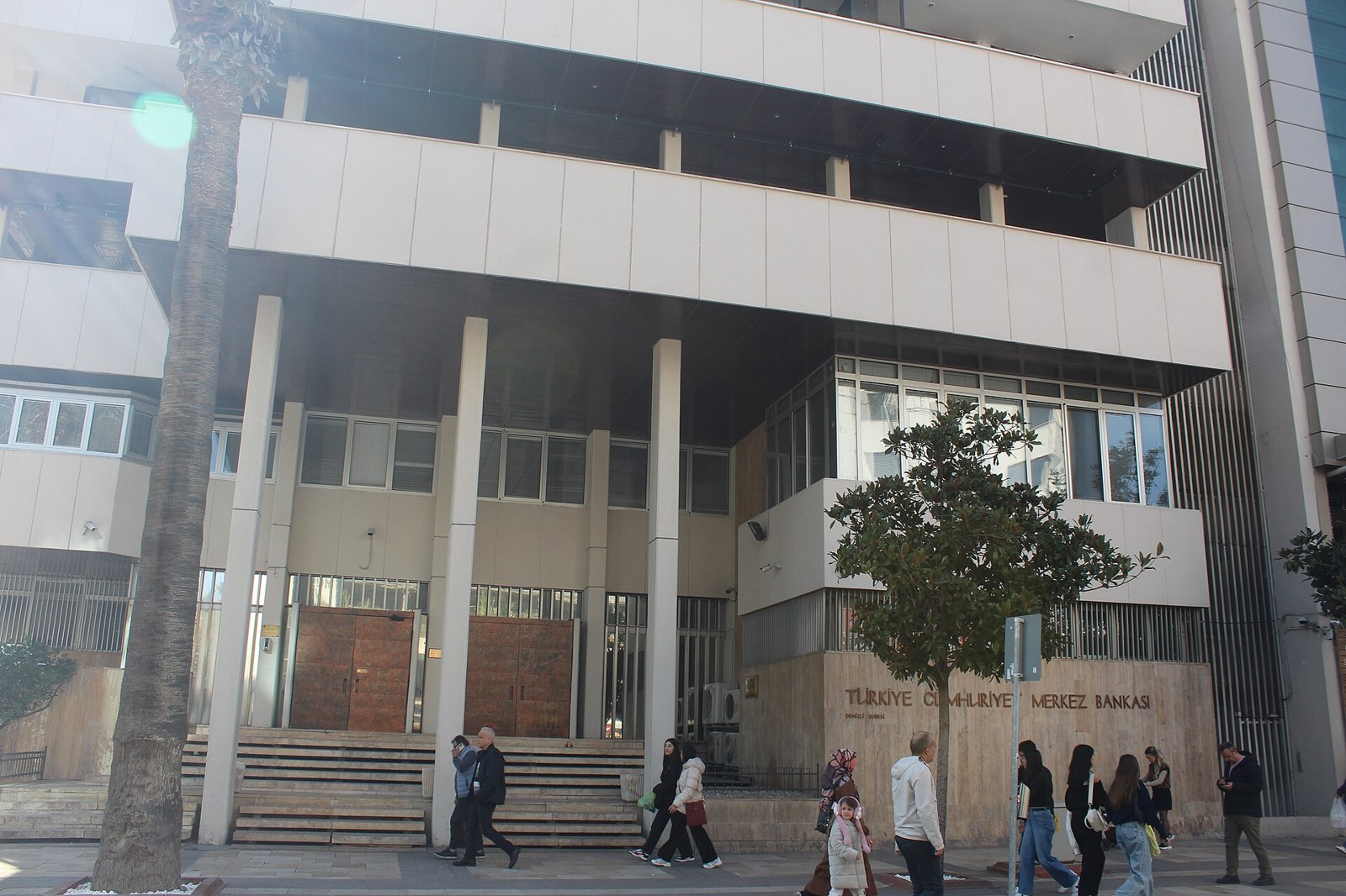 Arşiv fotoğrafı: Türkiye Cumhuriyet Merkez Bankası Denizli Şubesi.