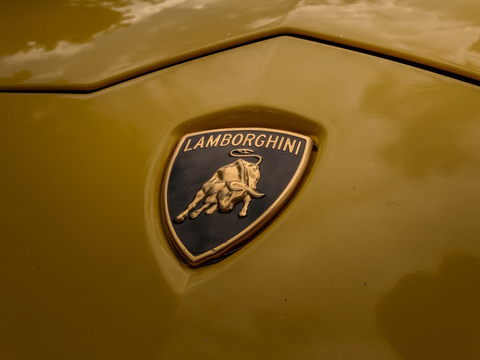 Lamborghini'nin Gölgelerde Kalan Ancak Tarih Yazmış 5 Modelini Yeniden Keşfedin — Meedye editoryal görseli