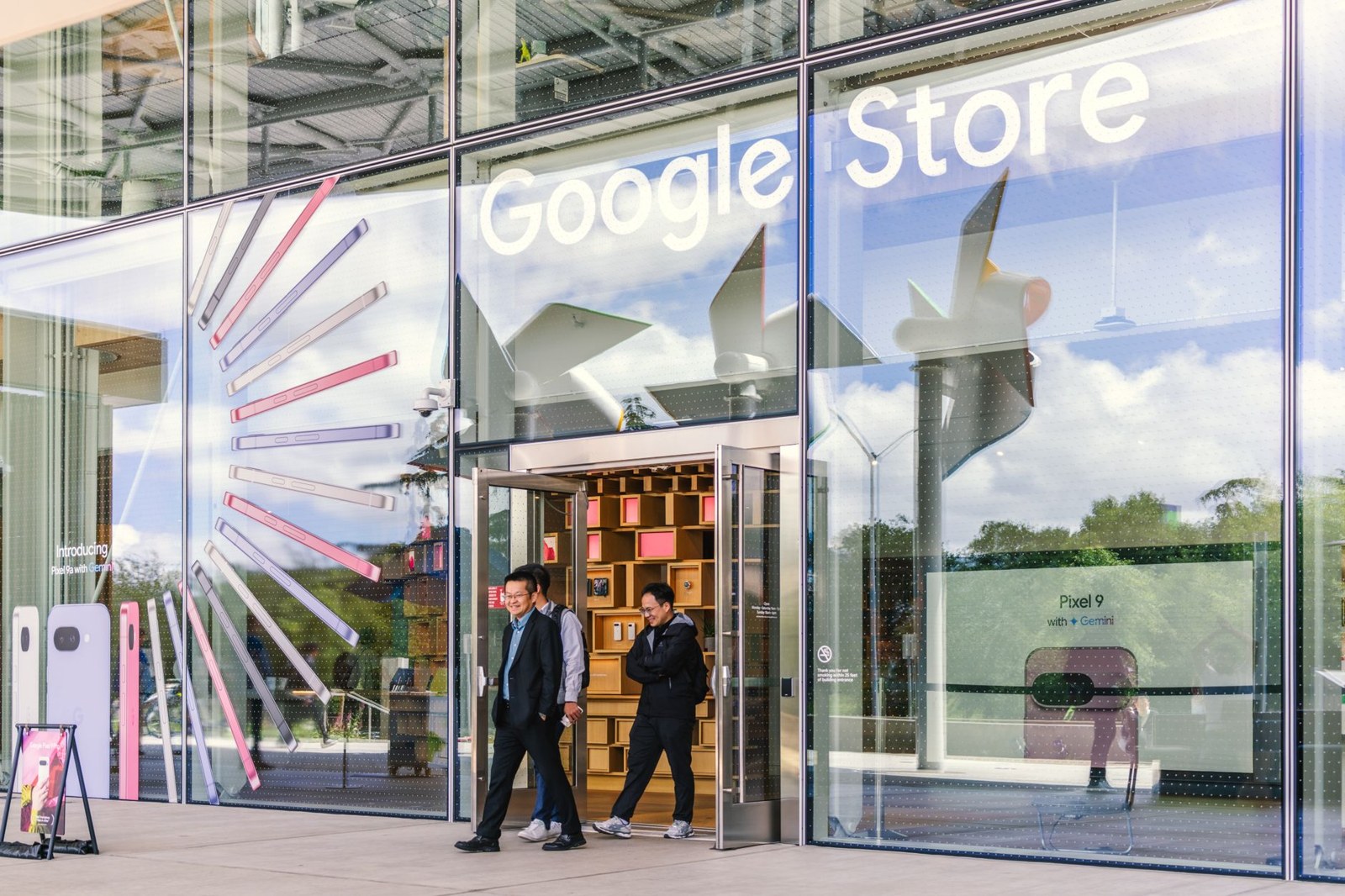Google'dan Yeni Android Özellikleri: Yapay Zekâ Destekli Eşya Hafızası ve Hareket Desteği — Meedye editoryal görseli