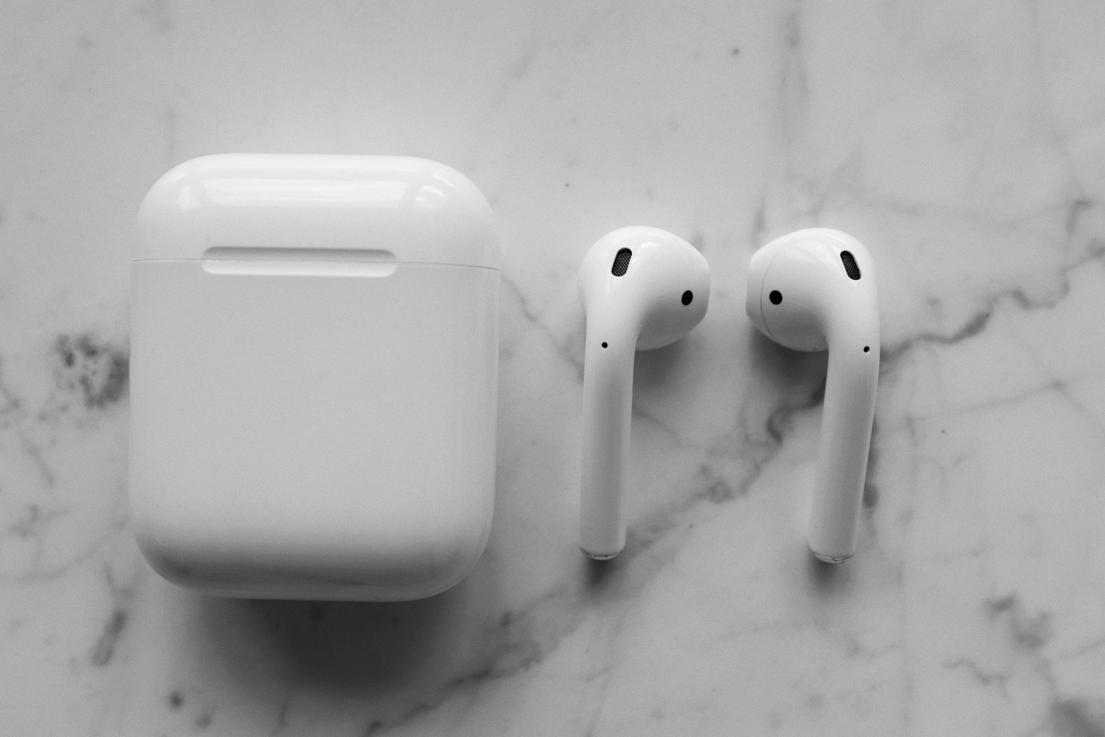 Apple AirPods Pro 3. Nesil Fiyatında Önemli Bir İndirim Fırsatı Sunuluyor — Meedye editoryal görseli