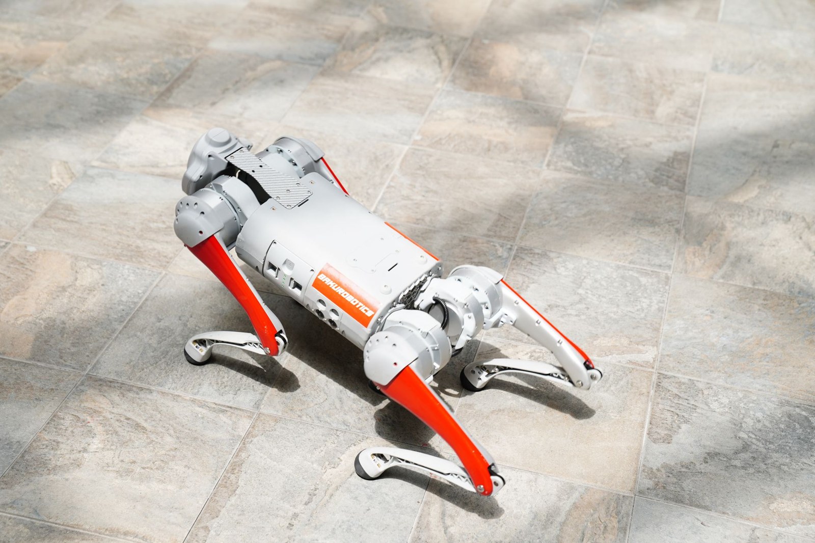 Agility Robotics, insansı robotu Digit için Fremont'ta yeni geliştirme tesisi açtı — Meedye editoryal görseli