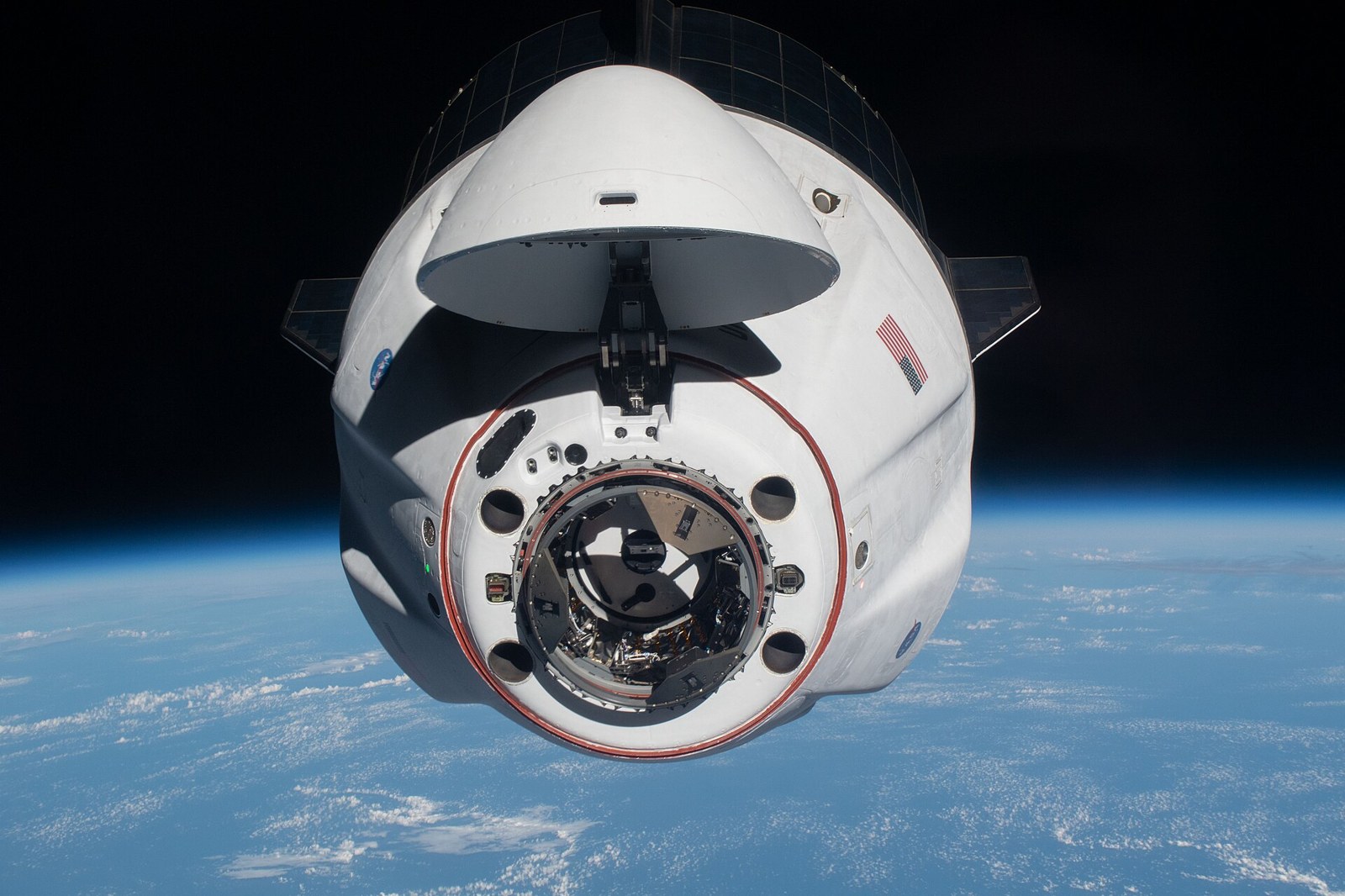 SpaceX Louisiana'da 100 Milyar Dolarlık Yeni Uzay Üssü Kurmayı Planlıyor — Meedye editoryal görseli