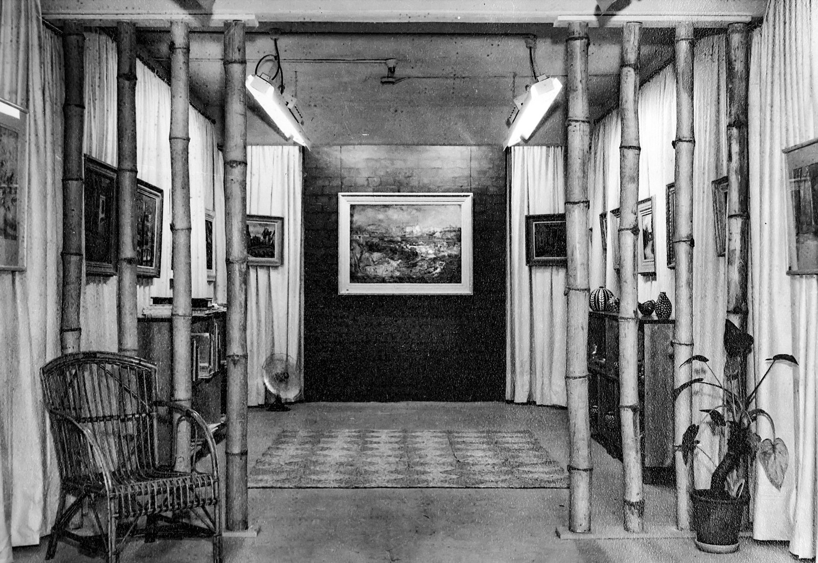 Chi Art Gallery Yeni Sezonu Üç Sanatçıyı Buluşturan KANZEN Sergisiyle Açtı — Meedye editoryal görseli