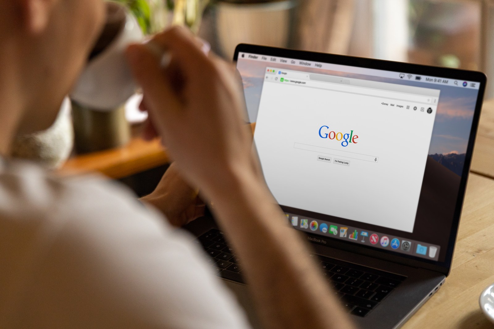 Google Research Yapay Zekâ Aramalarında Çıkarım Yükünü Azaltan Difüzyon Modelini Duyurdu — Meedye editoryal görseli